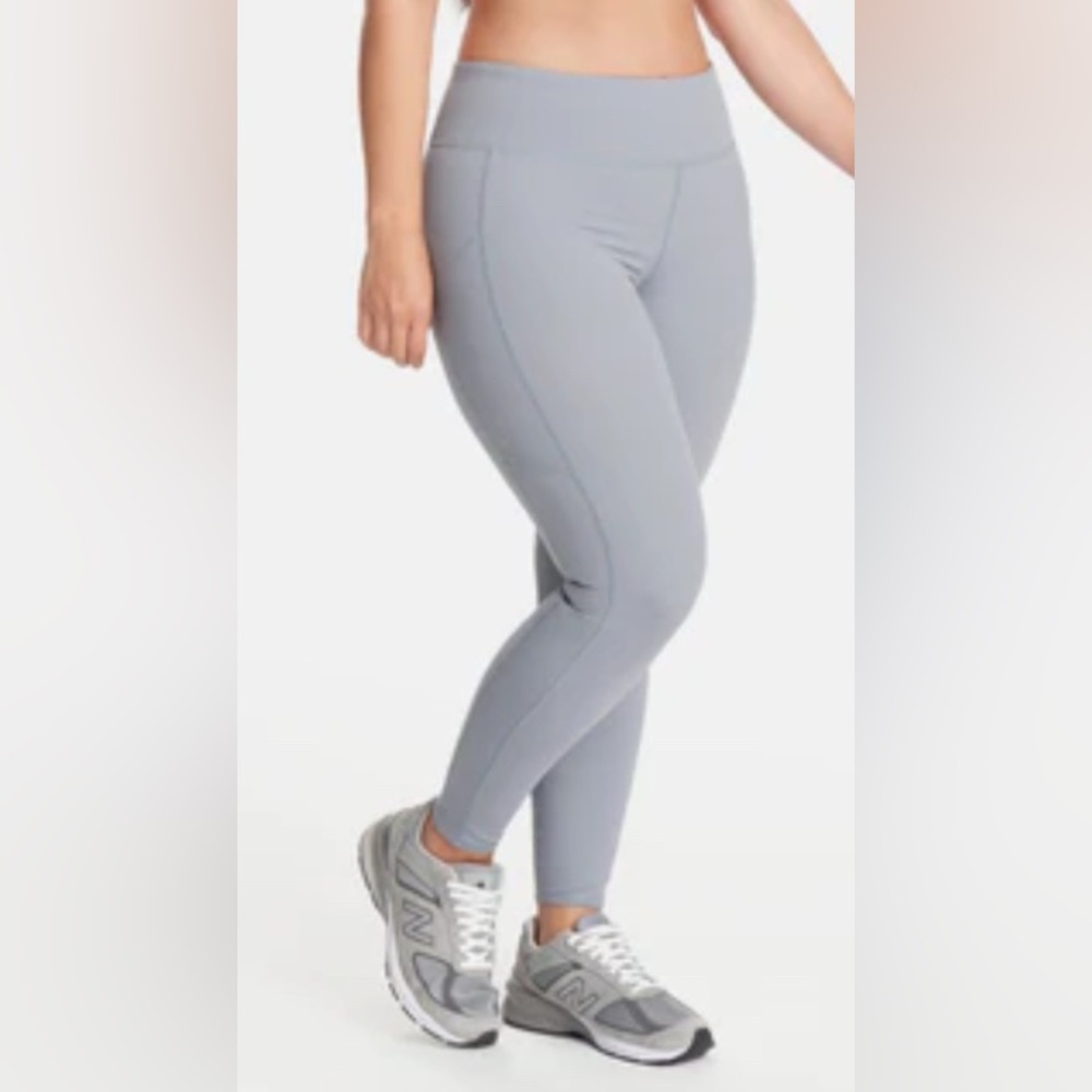 Vuori Stride Leggings. NWT - Picture 3 of 4